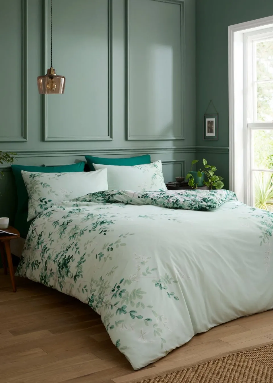 RHS Scenic Leaves Reversible 200 Thread Count Cotton Single Duvet Cover Set Green