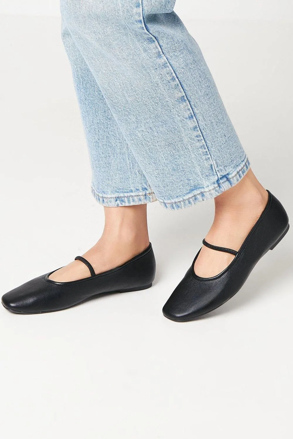 Belarus Elastic Strap Soft Square Toe Ballet Pumps