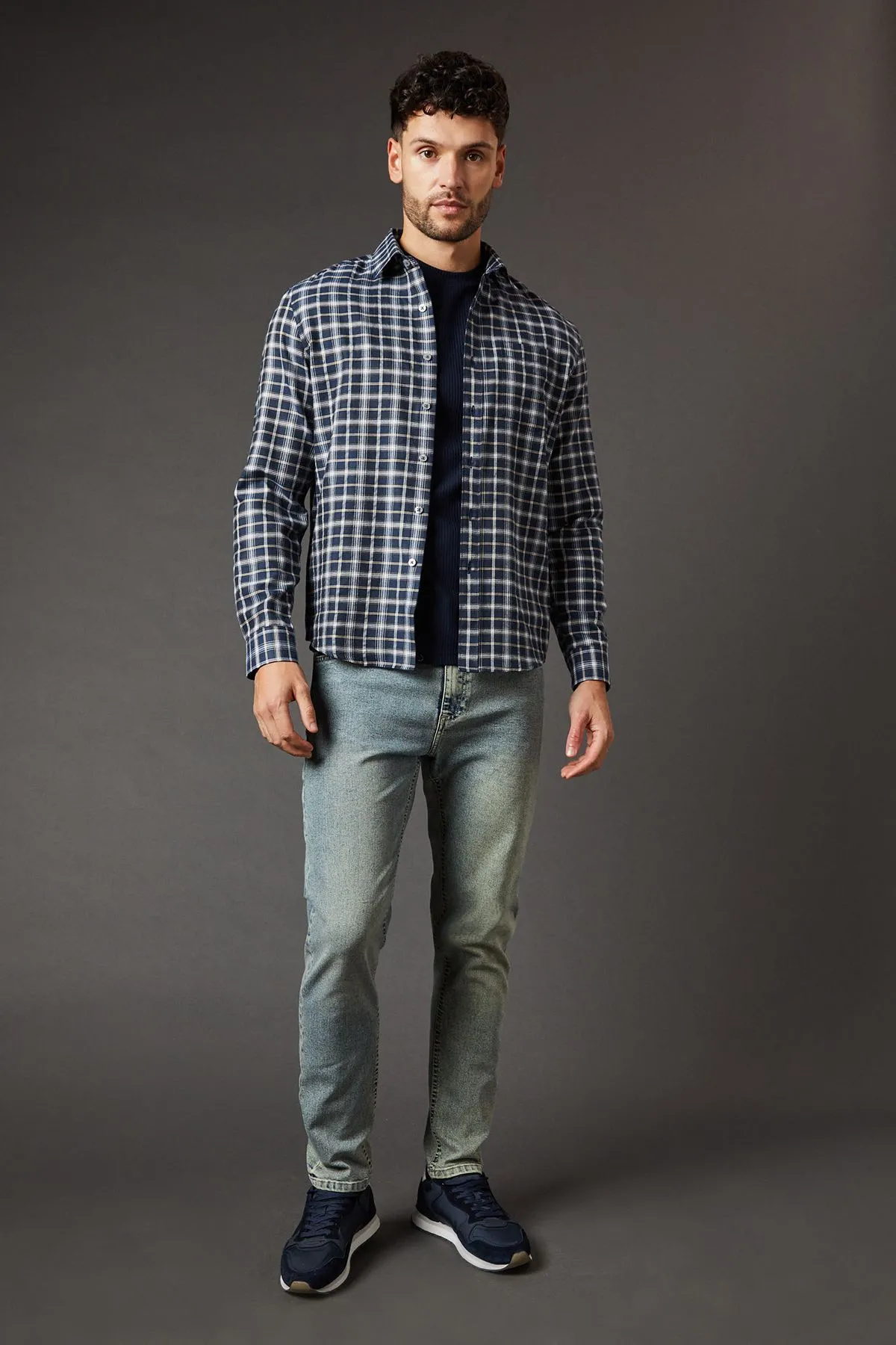 Light Vintage Wash Stretch Slim Fit Jeans