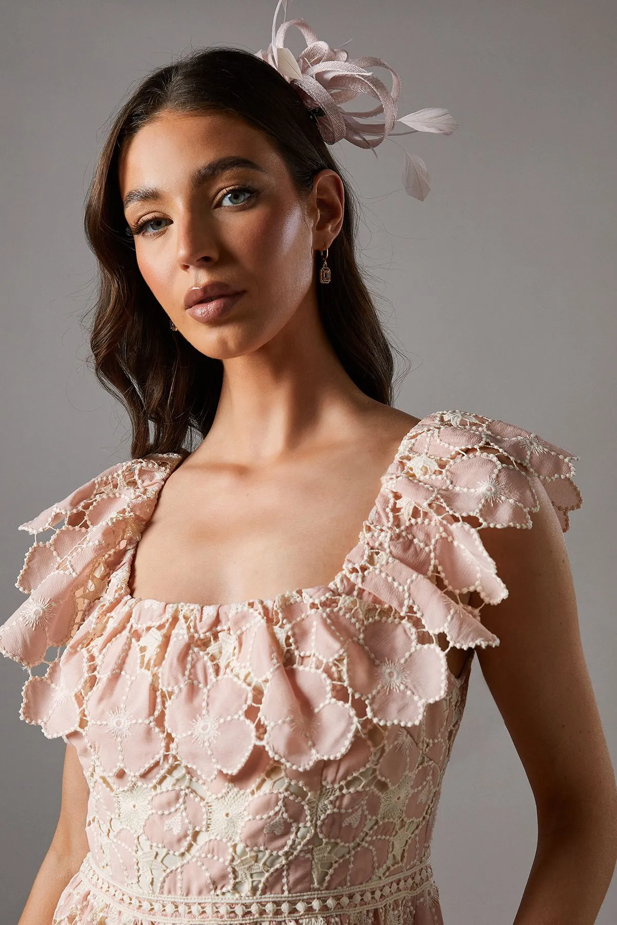 Loop And Feather Fascinator