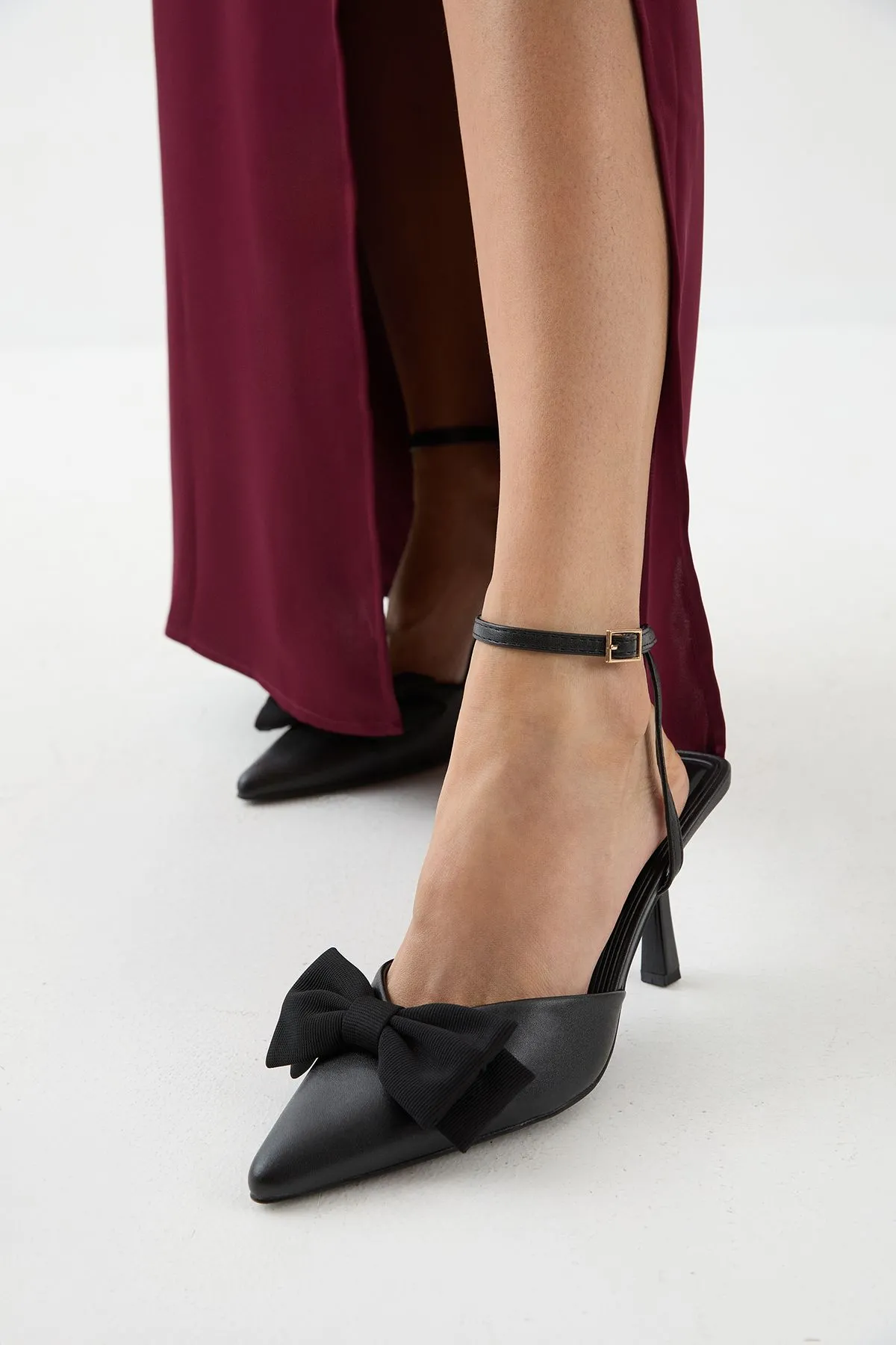 Faux Leather Fabric Bow Detail Mid Stiletto Heel Court Shoes