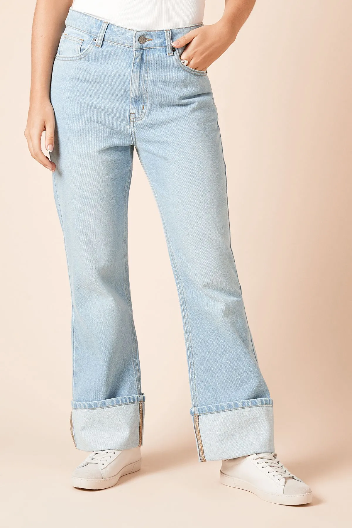 Straight Jean With Turn Up