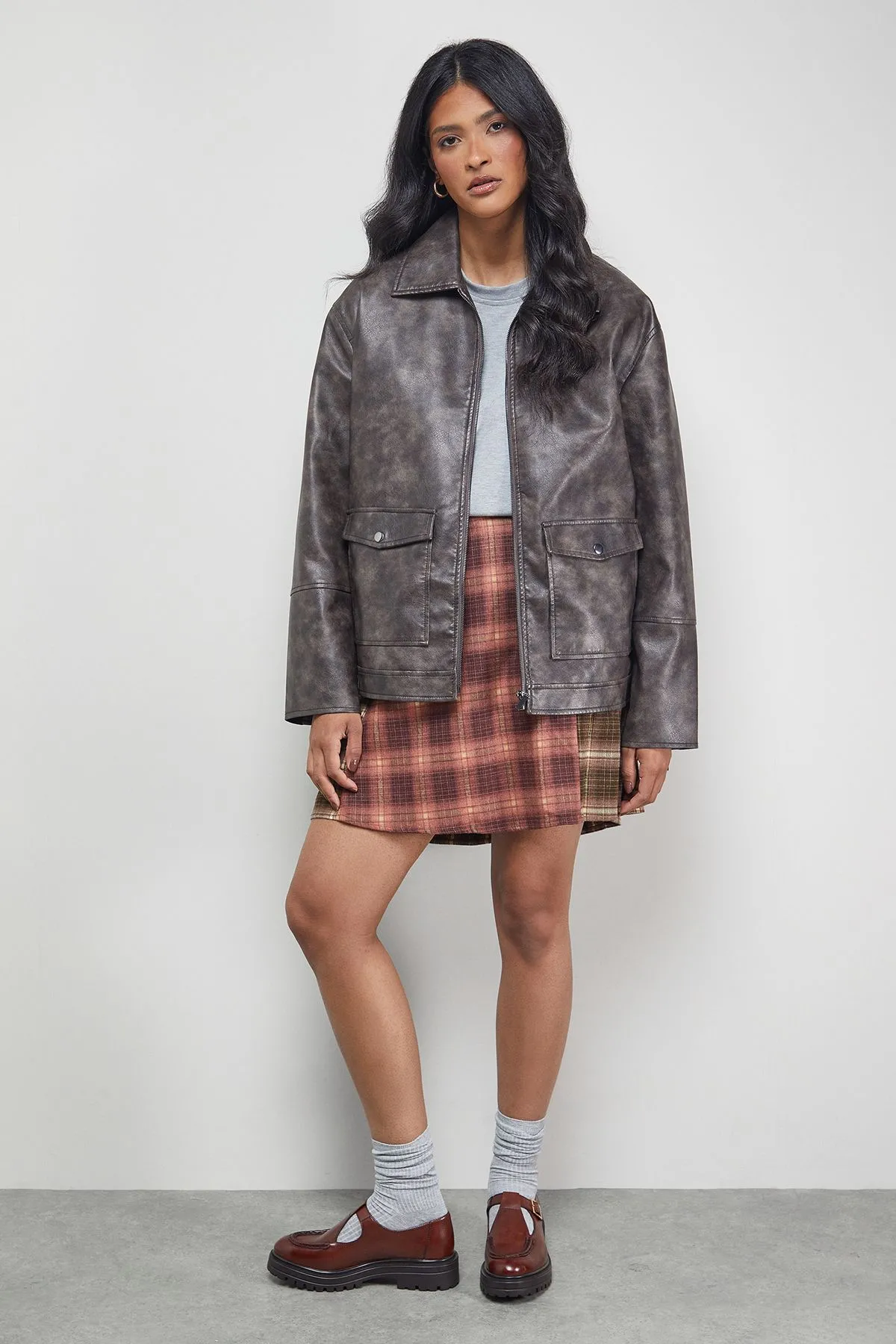 Mixed Check Buckle Side Pleat Awkward Length Skirt