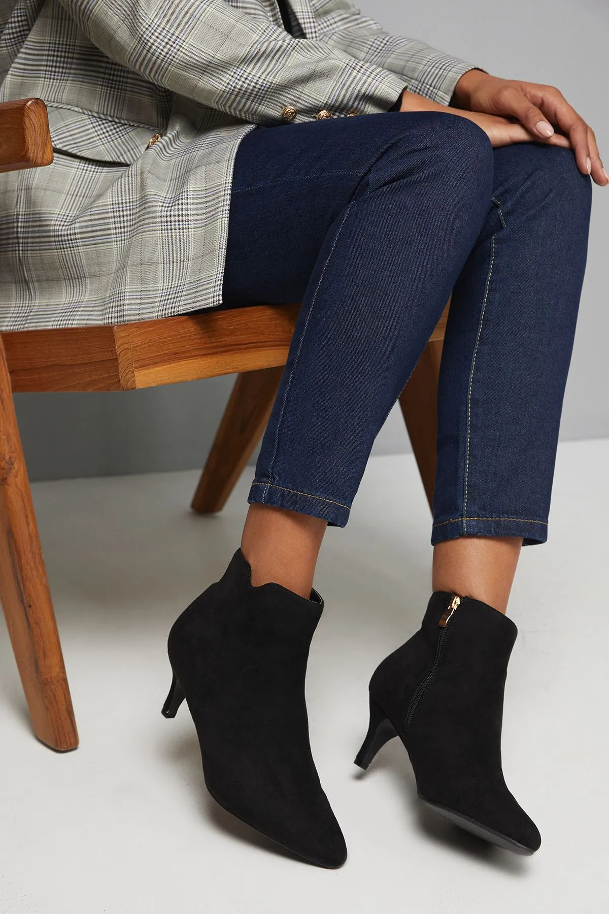 Wide Fit Alma Faux Suede Kitten Heel Pointed Ankle Boots