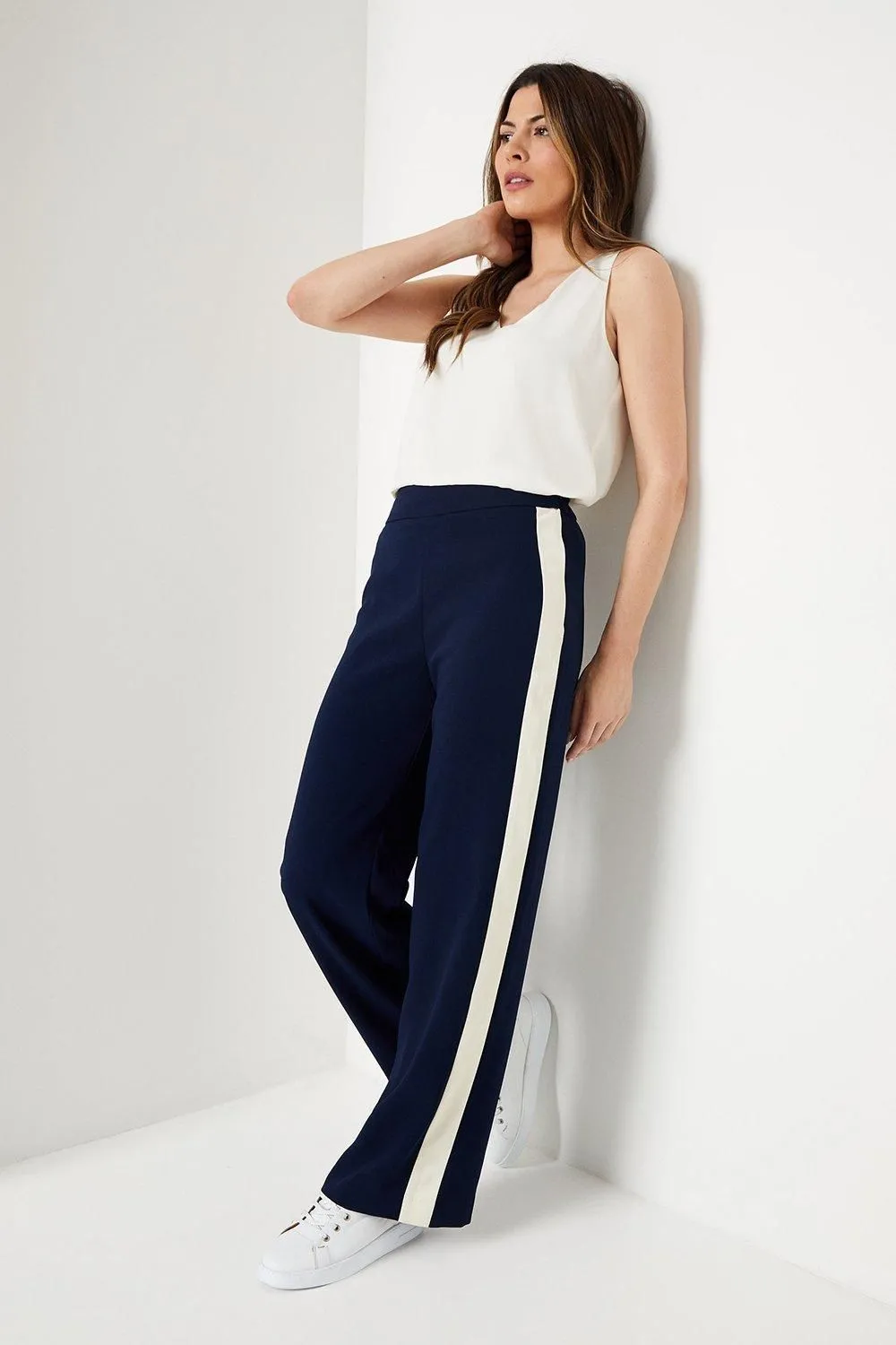 Premium Petite Side Stripe Elastic Wide Leg Trouser