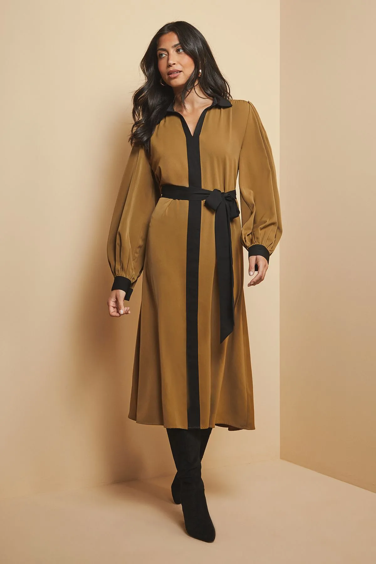 Contrast Panel Midi Shirt Dress