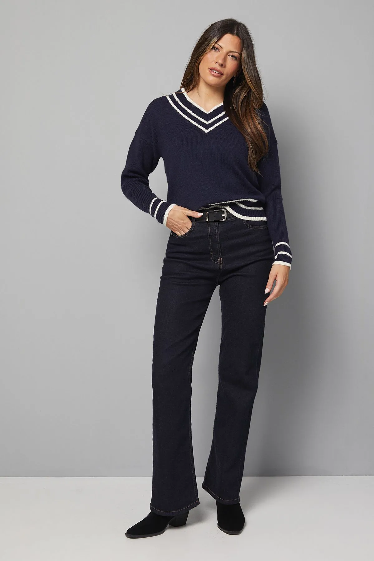 Tipped High V Neck Ribbed Jumper