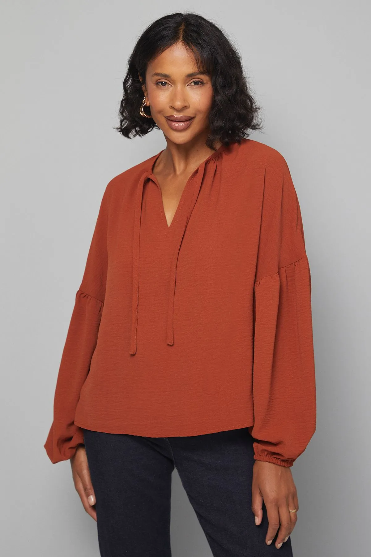 Woven Tie Front Balloon Sleeve Blouse