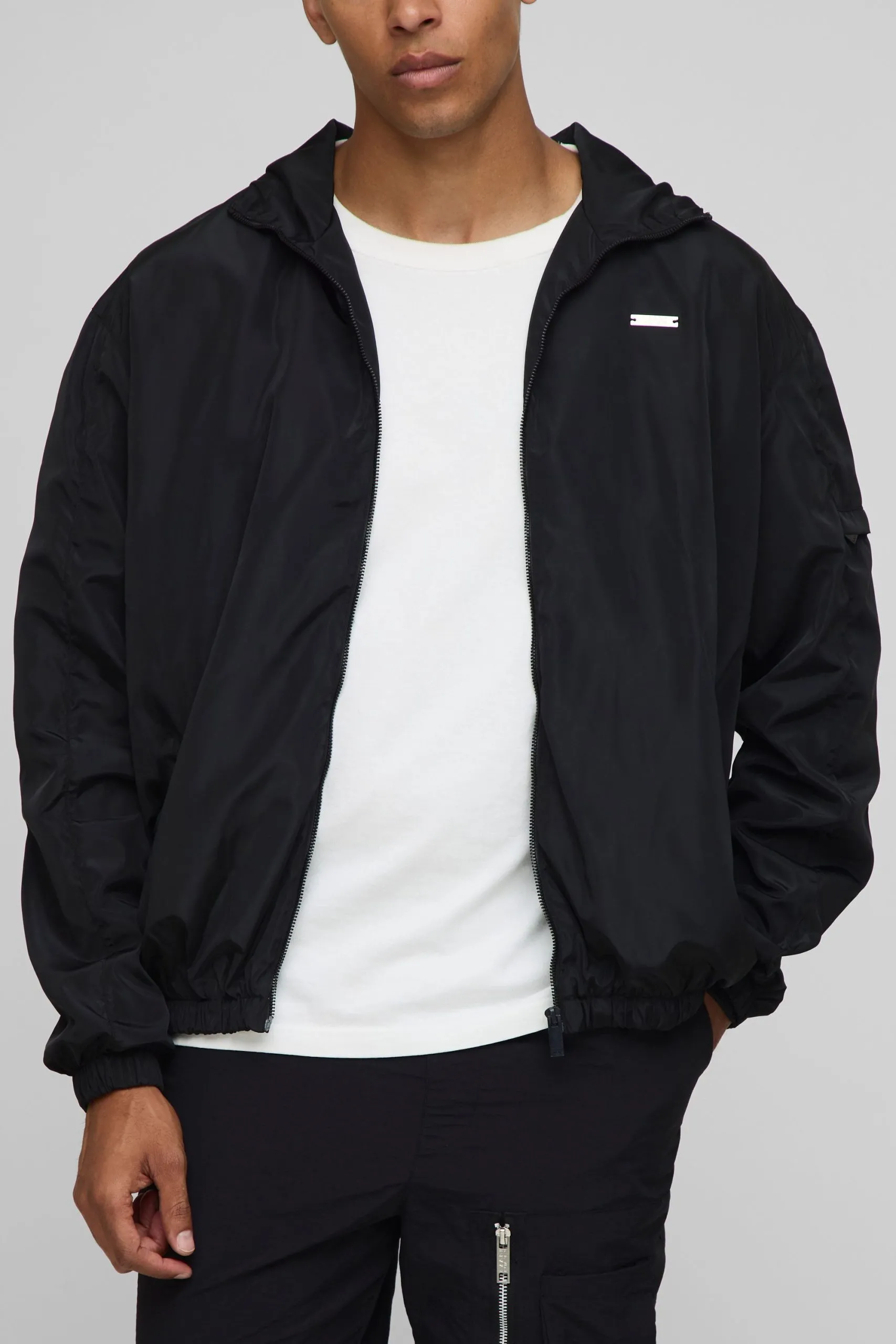 Regular Fit Lightweight Nylon Hooded Windbreaker Jacket