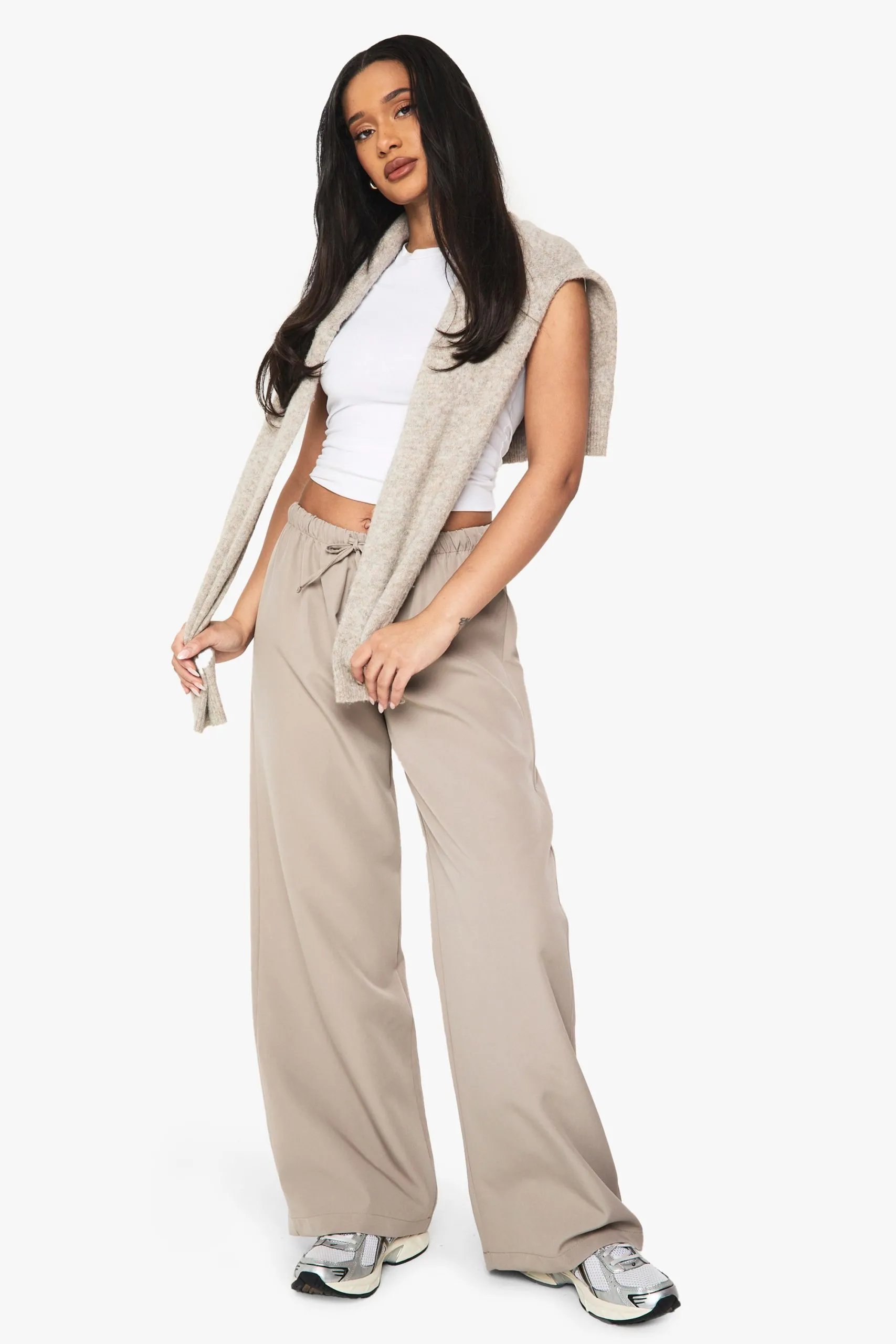 Woven Elasticated Low Rise Wide Leg Trousers
