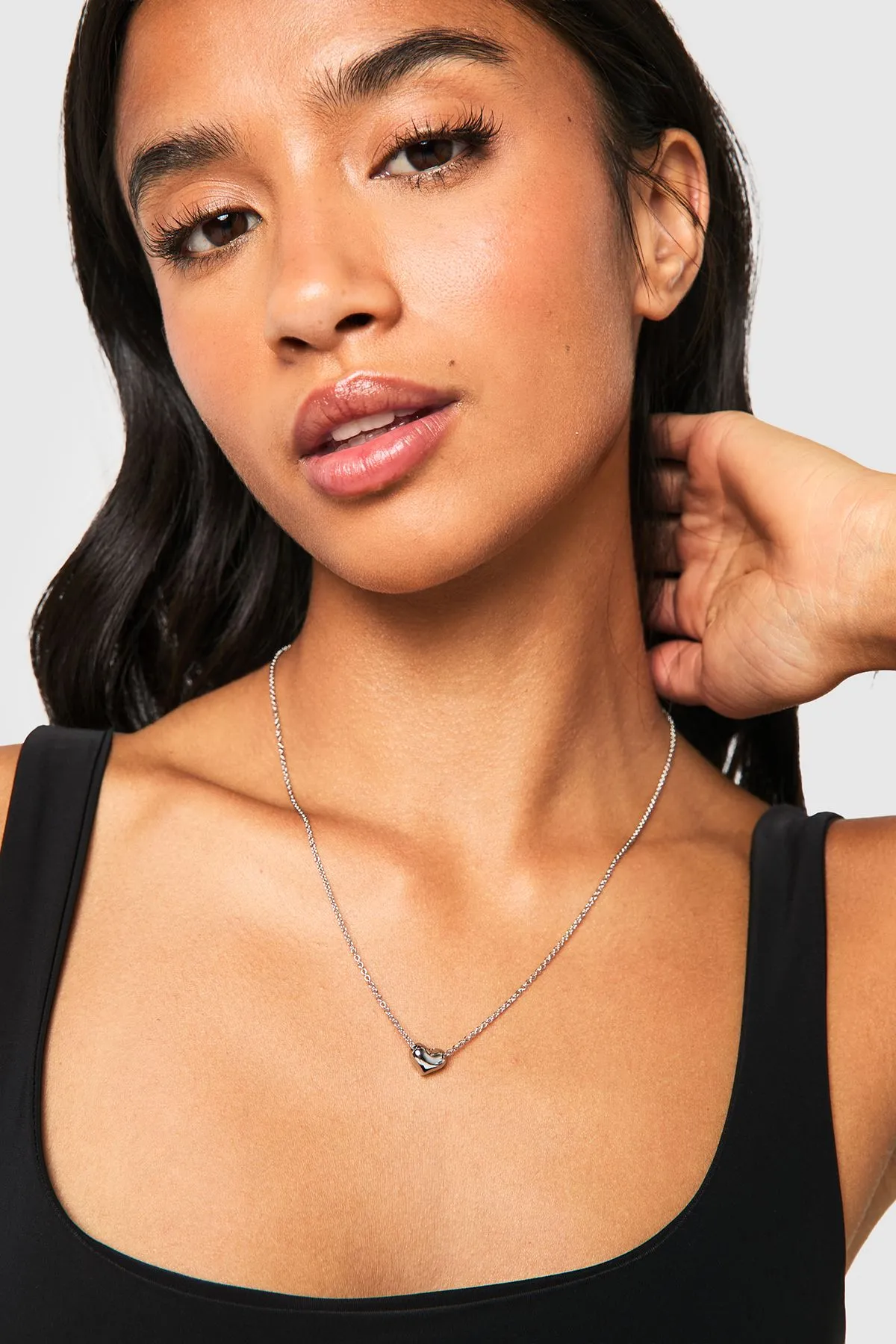 Silver Delicate Heart Pendant Necklace