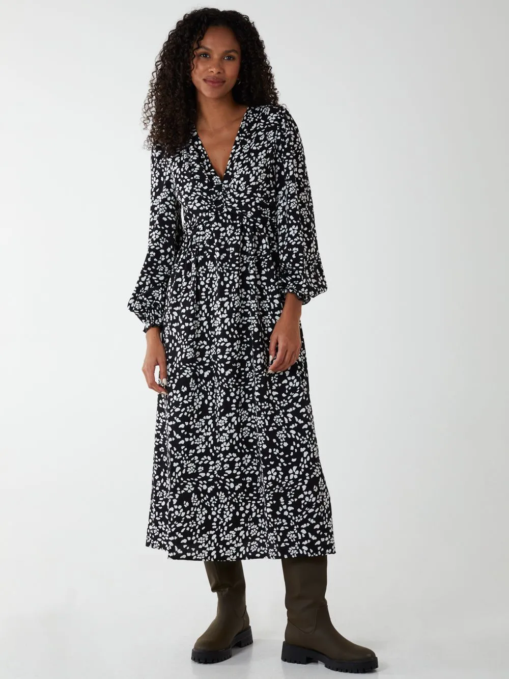 Ruched Deep V Volume Midi Dress