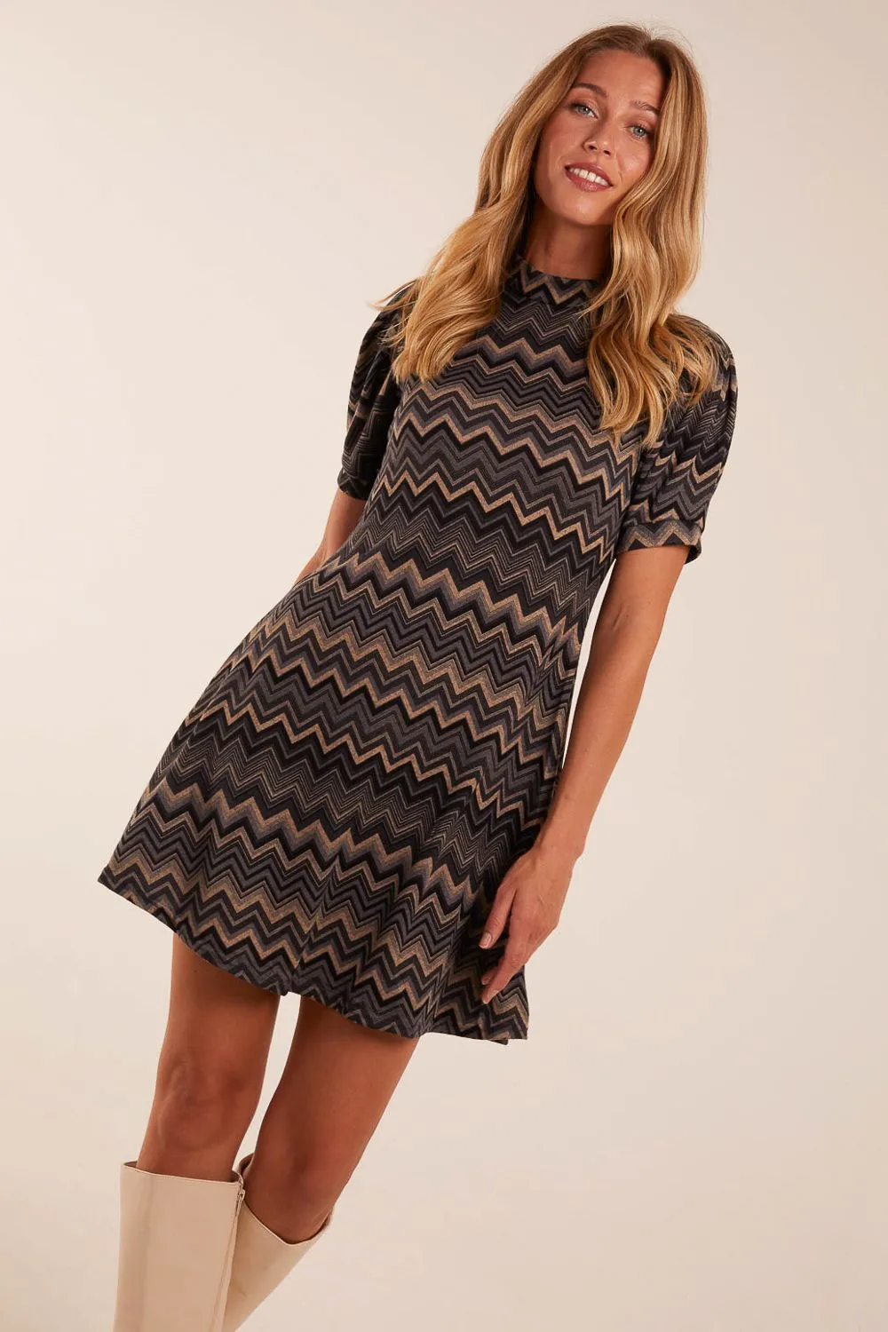 Zig Zag Printed Smock Dress