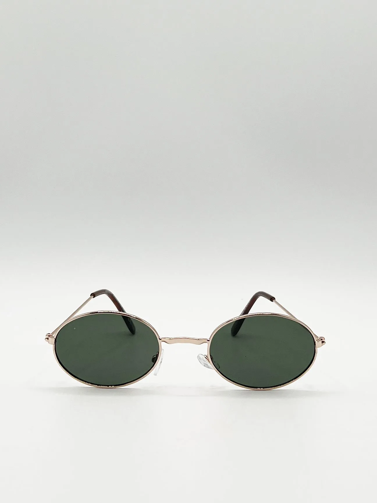 Retro Round Sunglasses in Gold