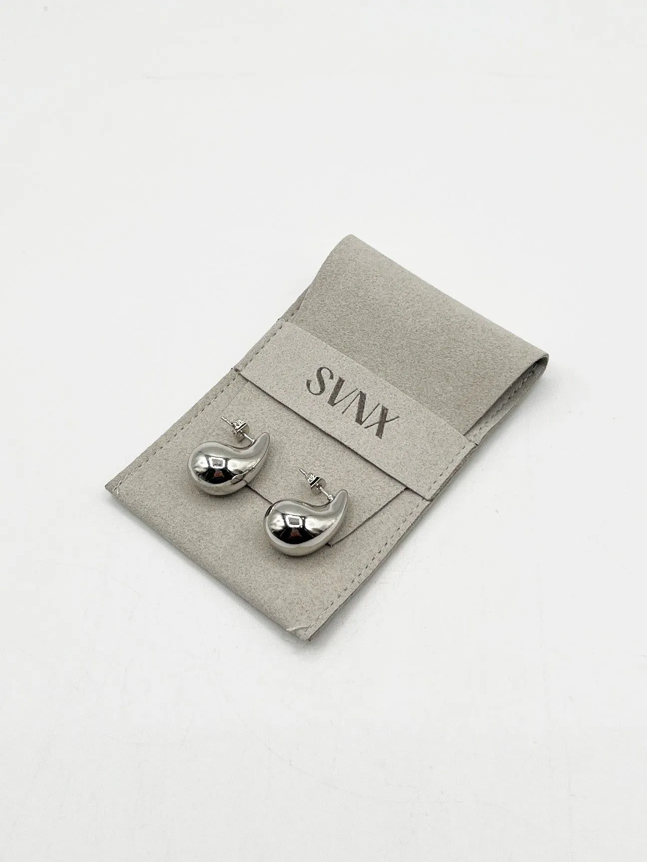 Mini Droplet Earrings in Silver