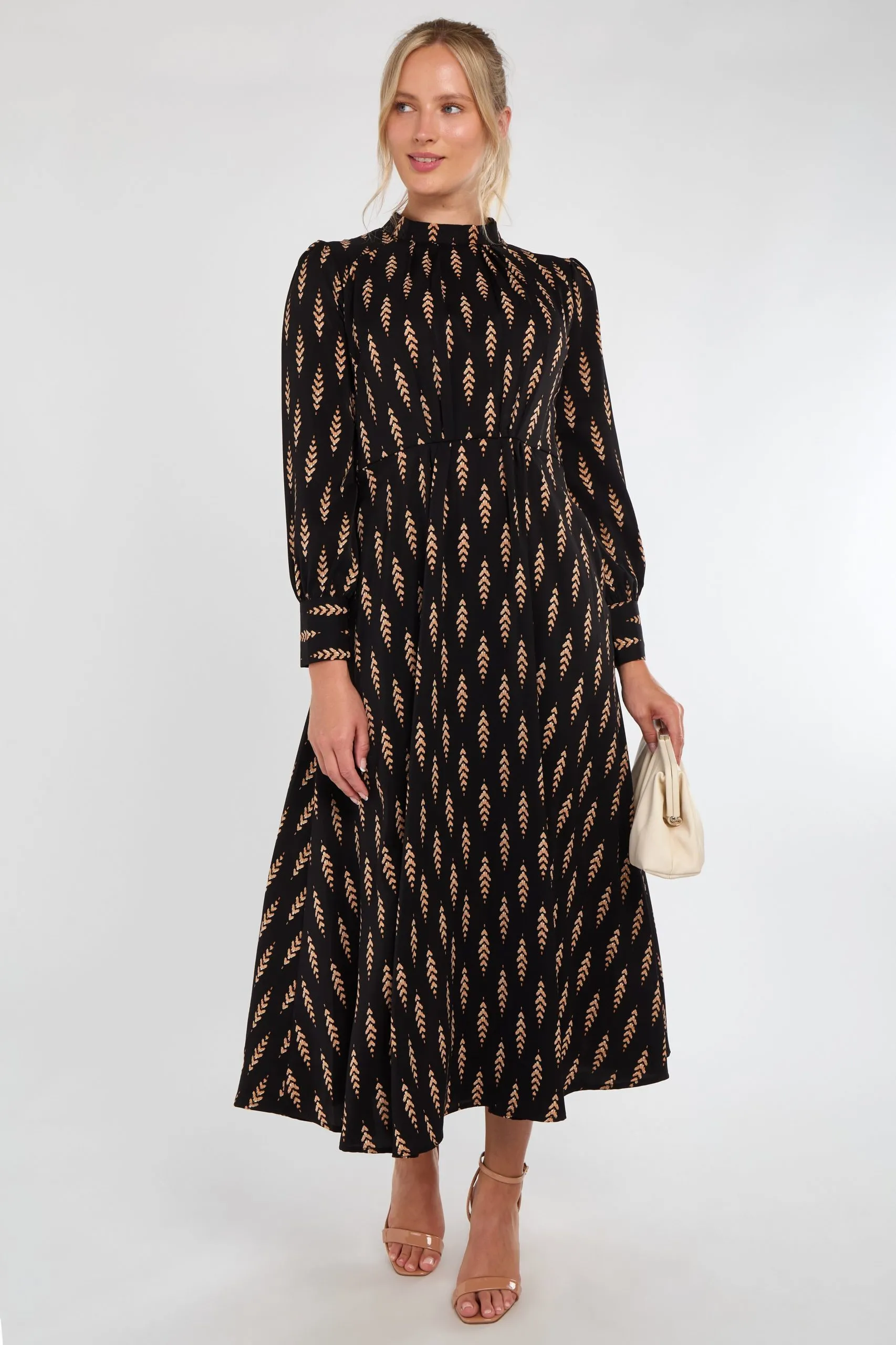 Tan Chevron Print Pleated Skirt Maxi Dress