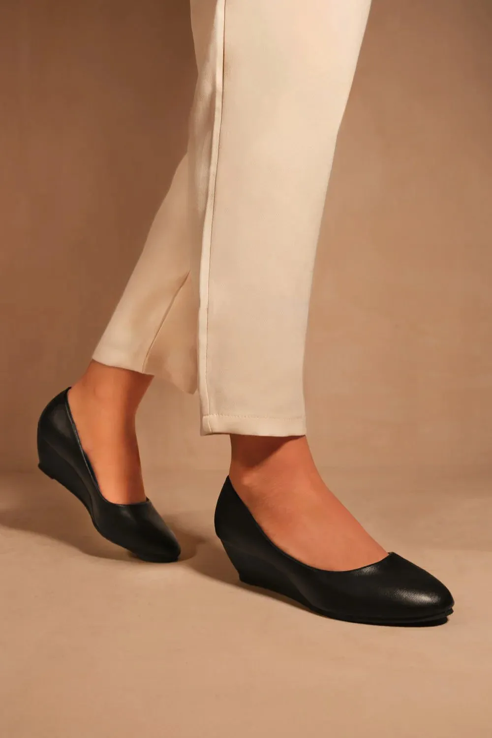 'Vienna' Wide Fit Platform Low Wedge Mid Heel Court Shoes