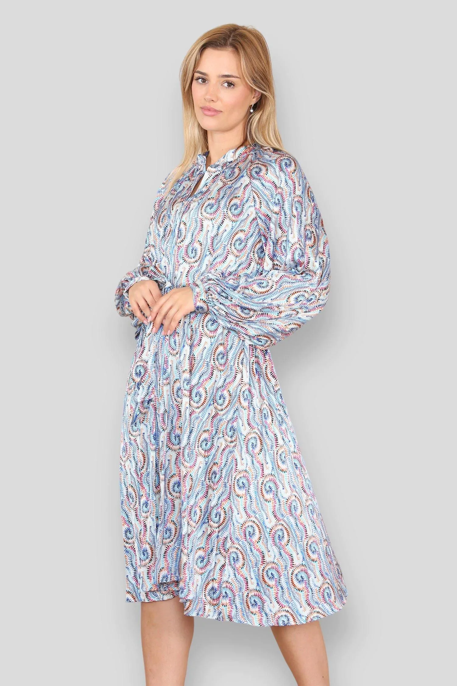Swril Print Pleated Silky Midi Dress