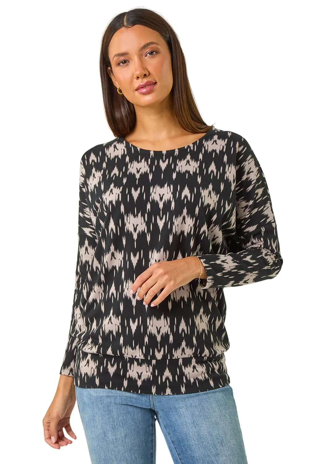 Abstract Print Round Neck Top