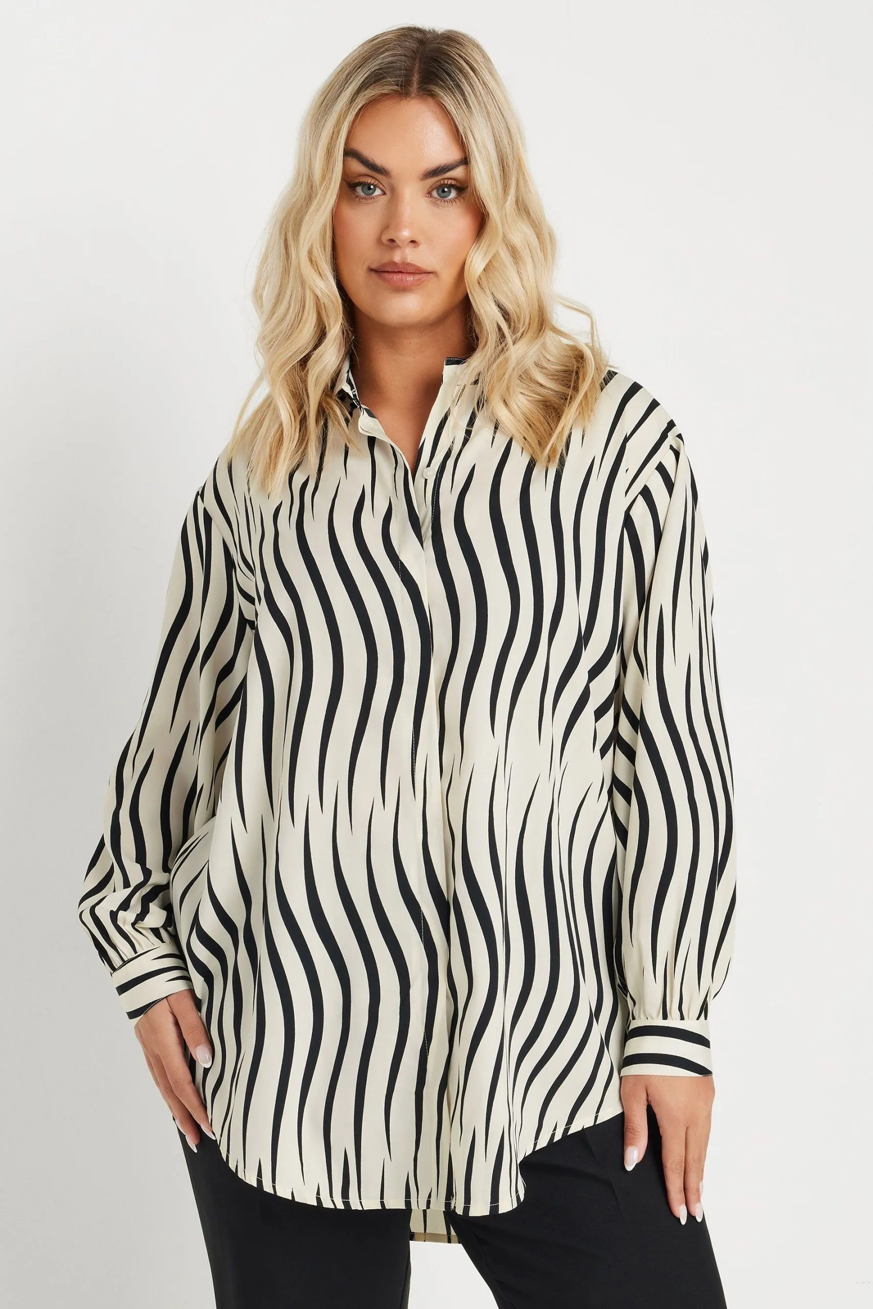 Abstract Stripe Oversized Shirt