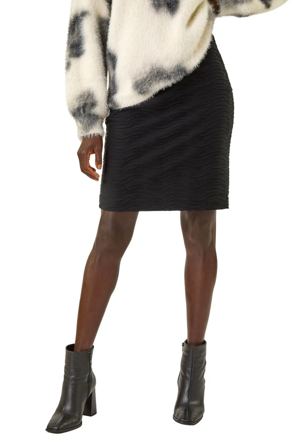 Wave Textured Stretch Pencil Skirt