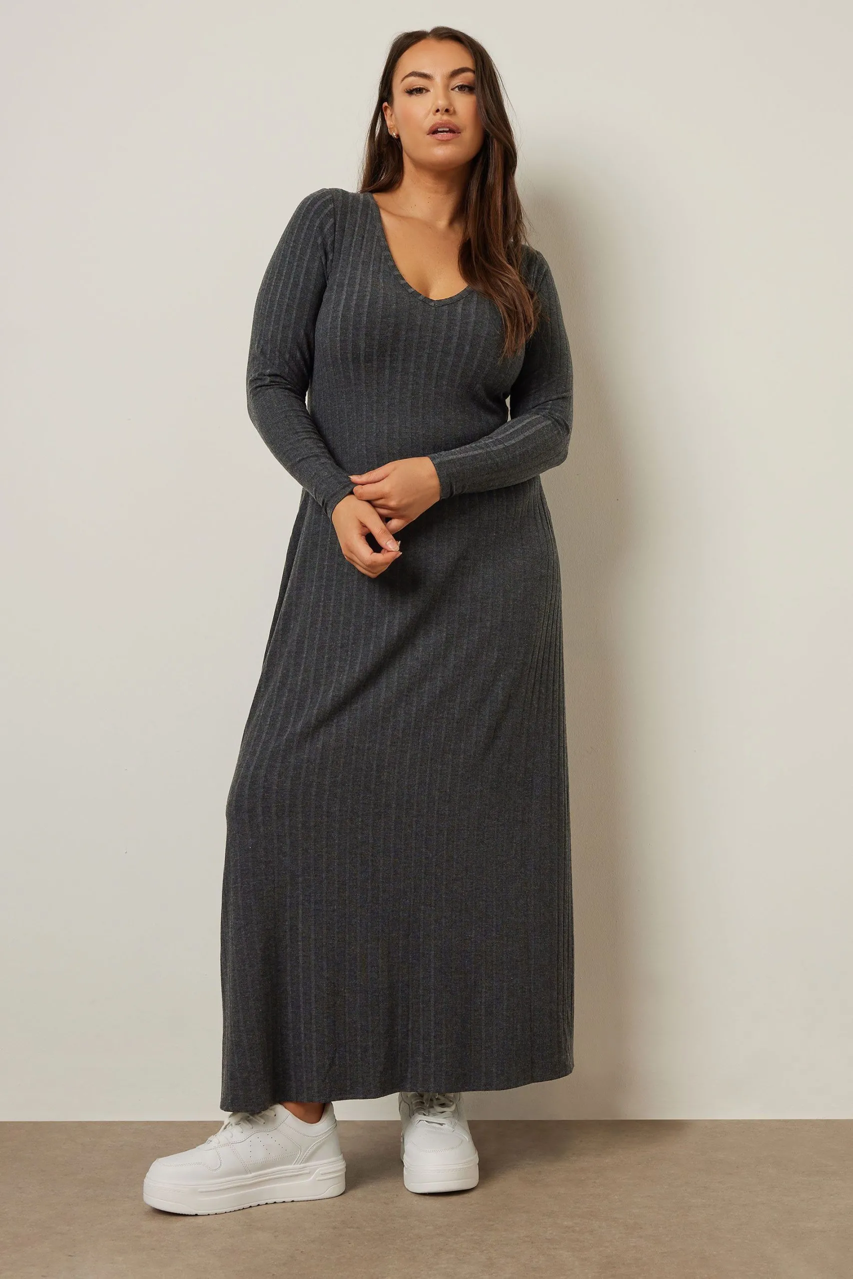 Ribbed Flare Maxi Dress
