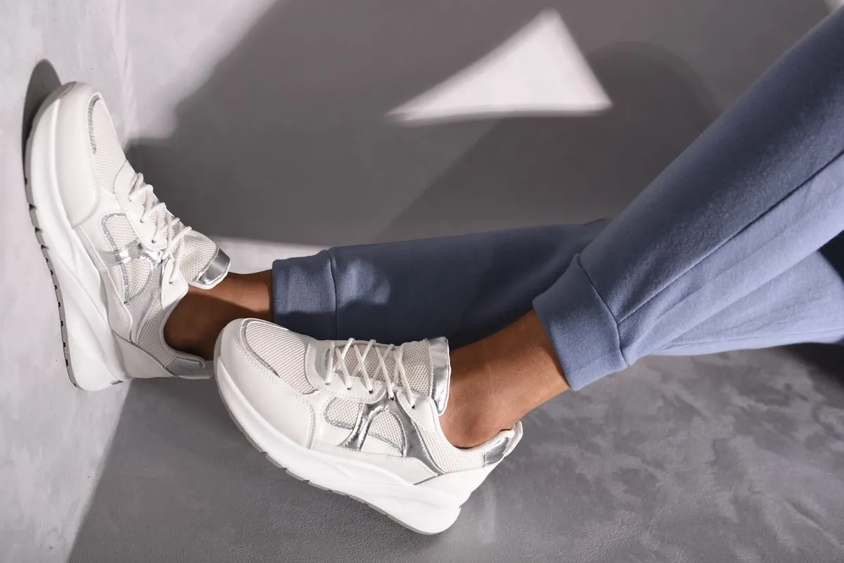 Janessa Low-top Lace-up Trainers