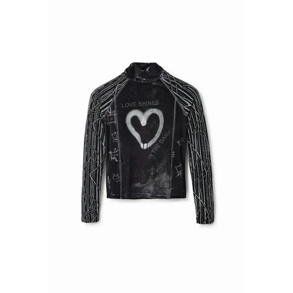 Printed Long Sleeve Turtleneck T-Shirt